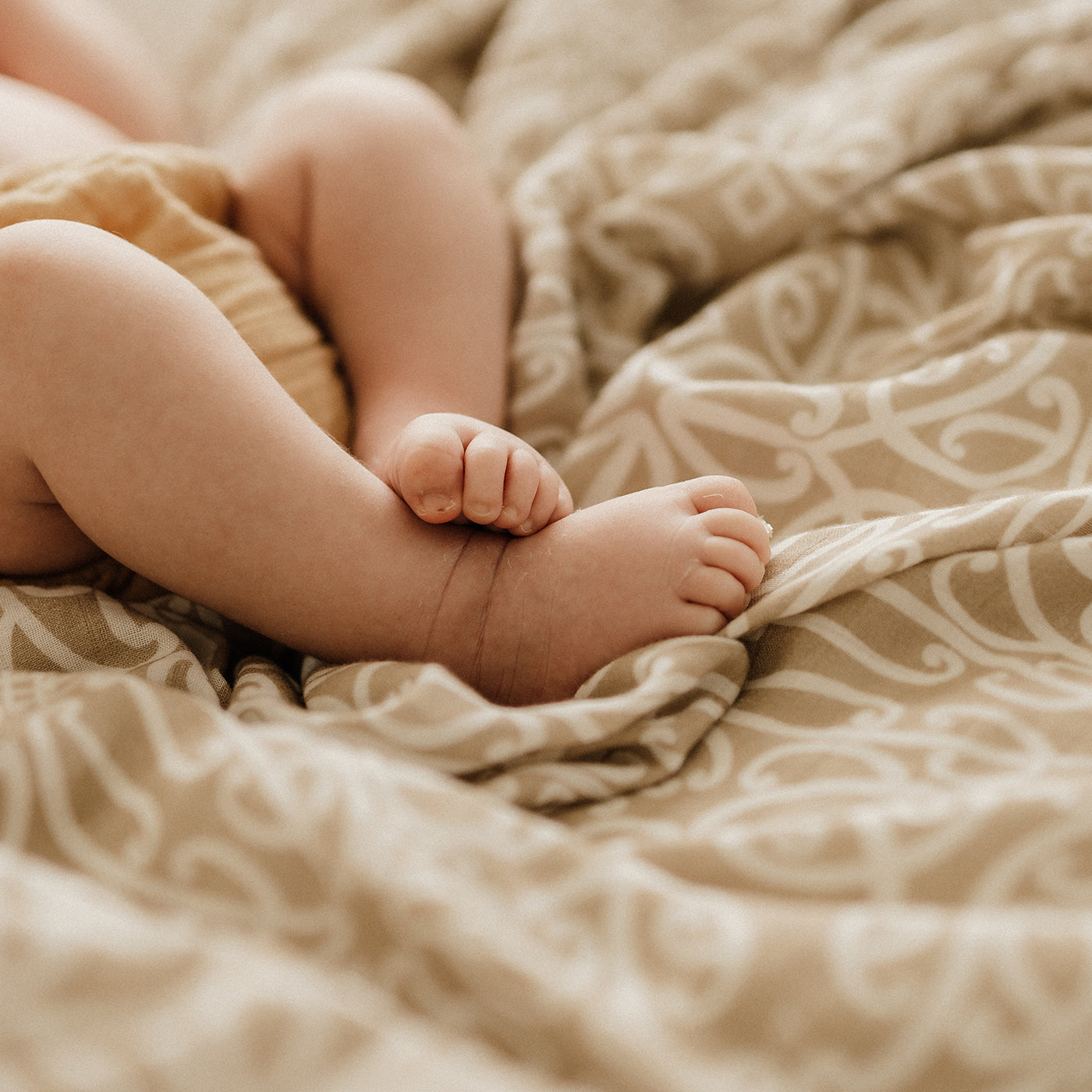 Bo & Ko Koru Māori Pēpi Wrap Beige