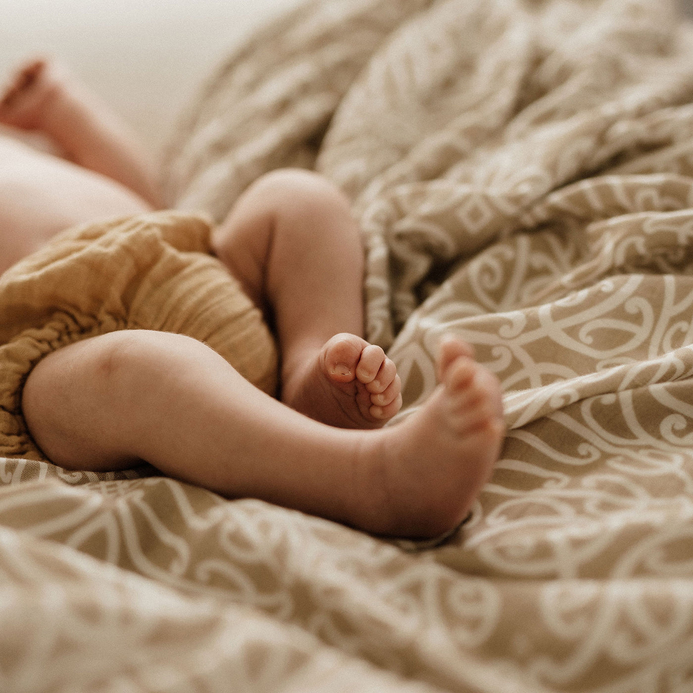 Bo & Ko Koru Māori Pēpi Wrap Beige