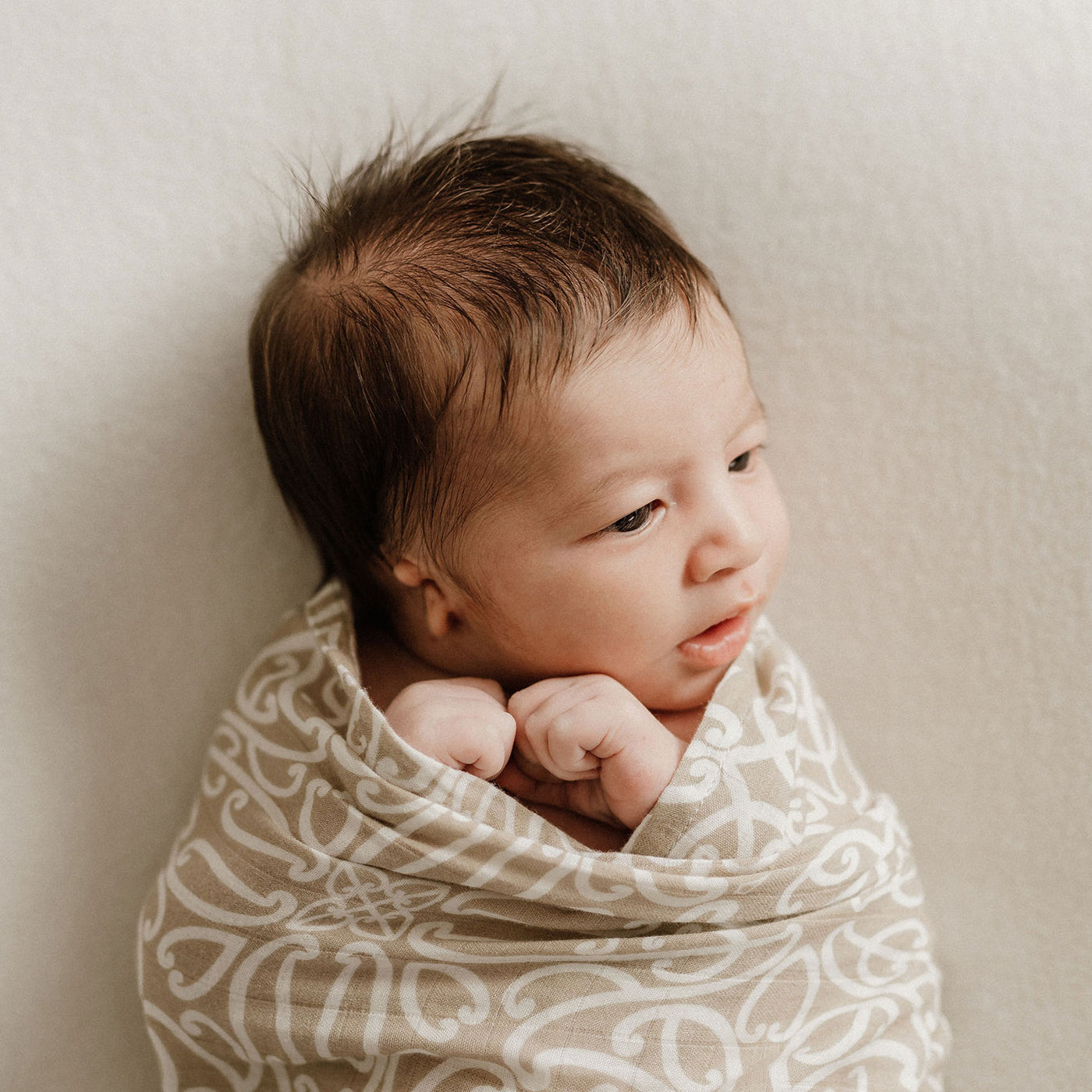 Bo & Ko Koru Māori Pēpi Wrap Beige