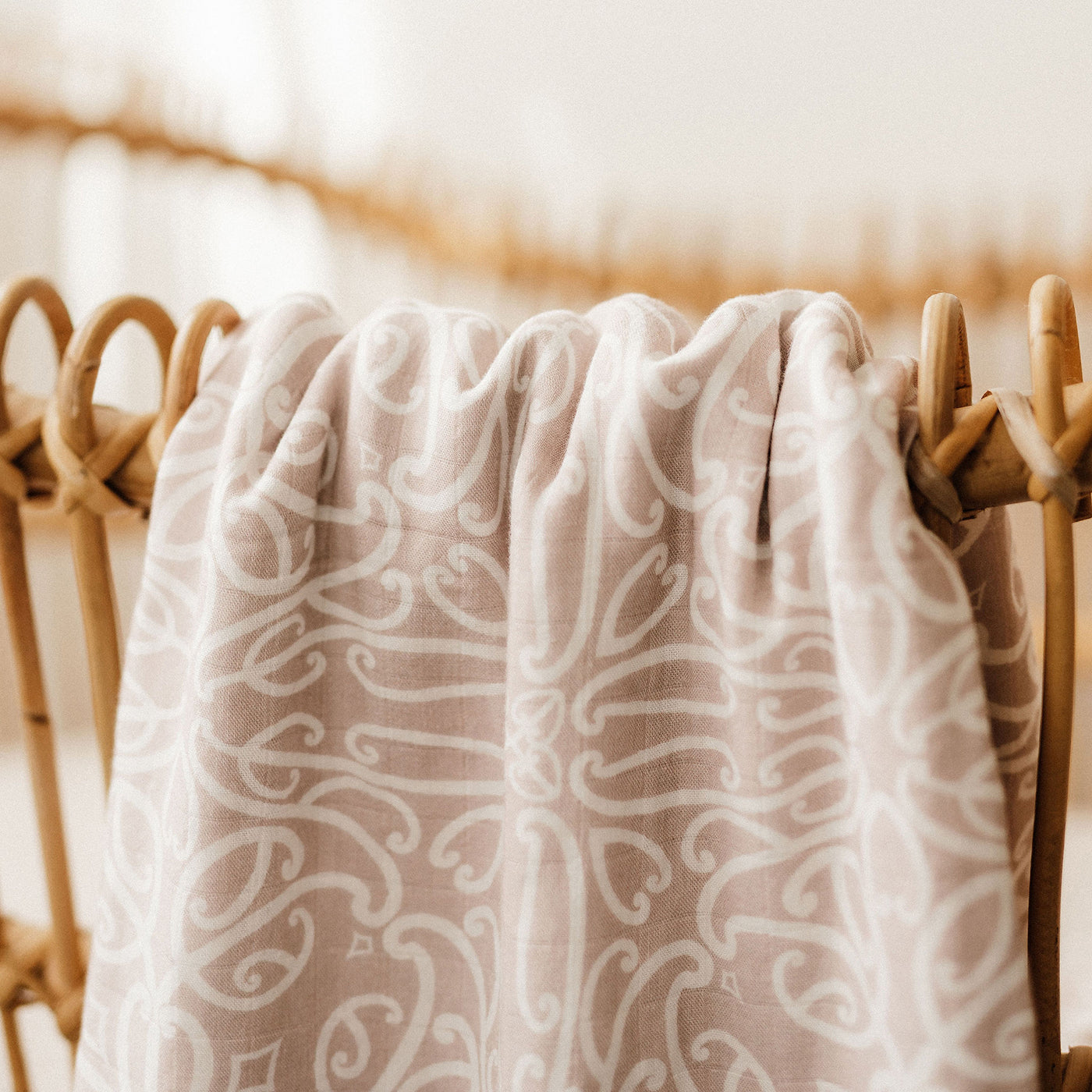 Bo & Ko Koru Maori Pēpi Wrap Mauve