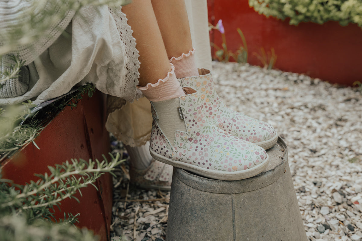 Pretty Brave Electric Boot Secret Garden
