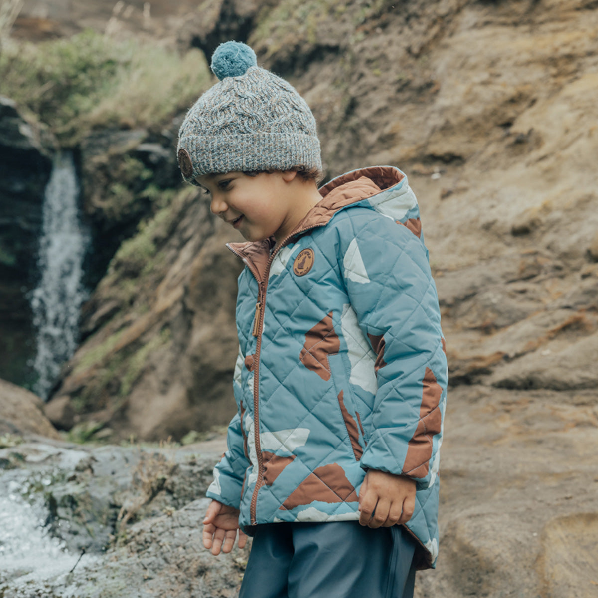 Crywolf Reversible Eco Puffer Move Mountains