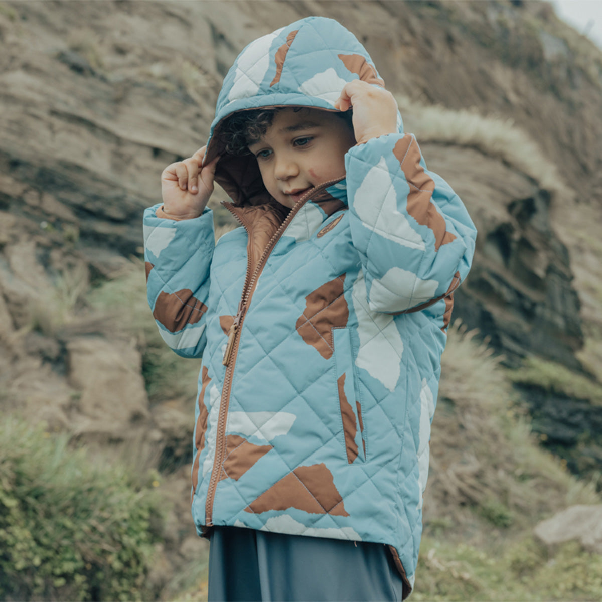 Crywolf Reversible Eco Puffer Move Mountains