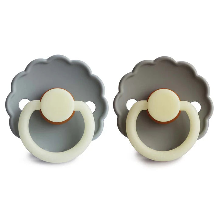 Frigg Daisy Natural Rubber Pacifiers French Grey | Portobello Night
