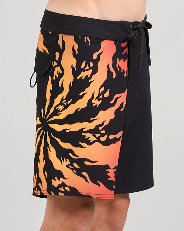 Mad Hueys Skull Spiral Boardshort Black