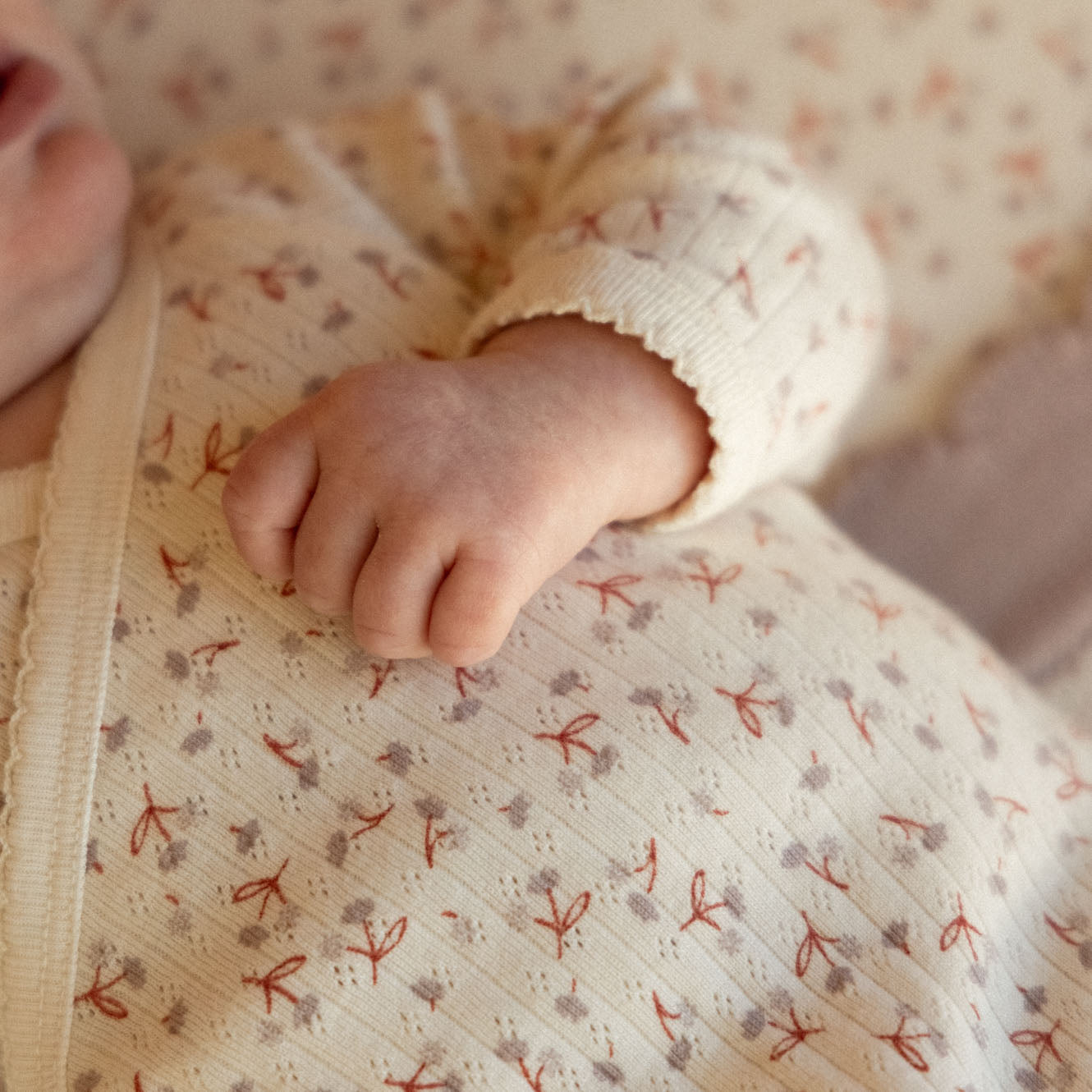 Nature Baby Kimono Stretch & Grow Pointelle Dandelion Print