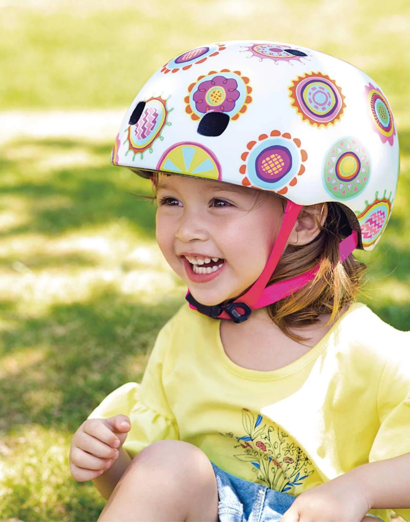 Micro Kids Helmets Pattern Doodle Dot