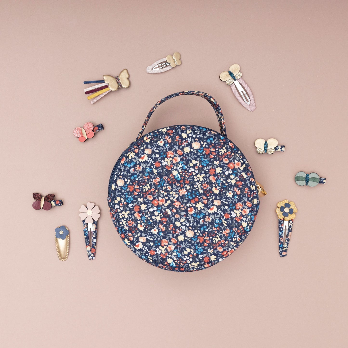 Mimi & Lula Winter Ivy Fleur Round Bag