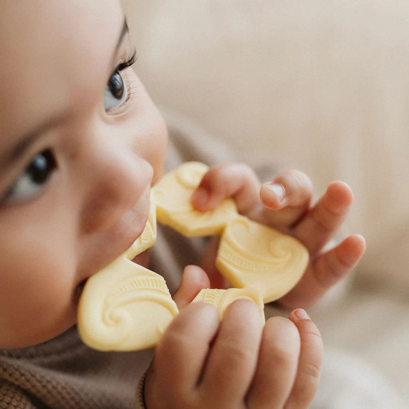 Bo & Ko Whetū Teether Lemon