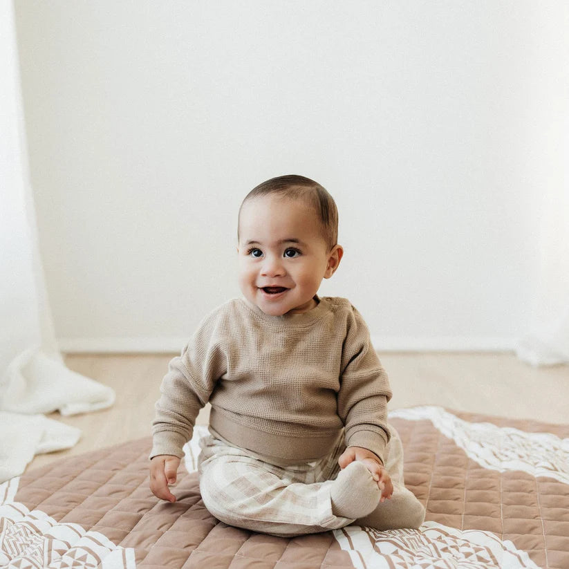 Bo & Ko Māori Playmat Ō Whakatō Cocoa