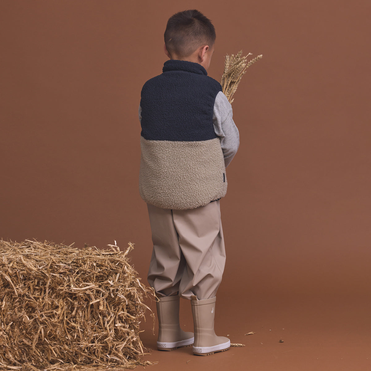 Crywolf Reversible Yeti Vest Ash Colourblock
