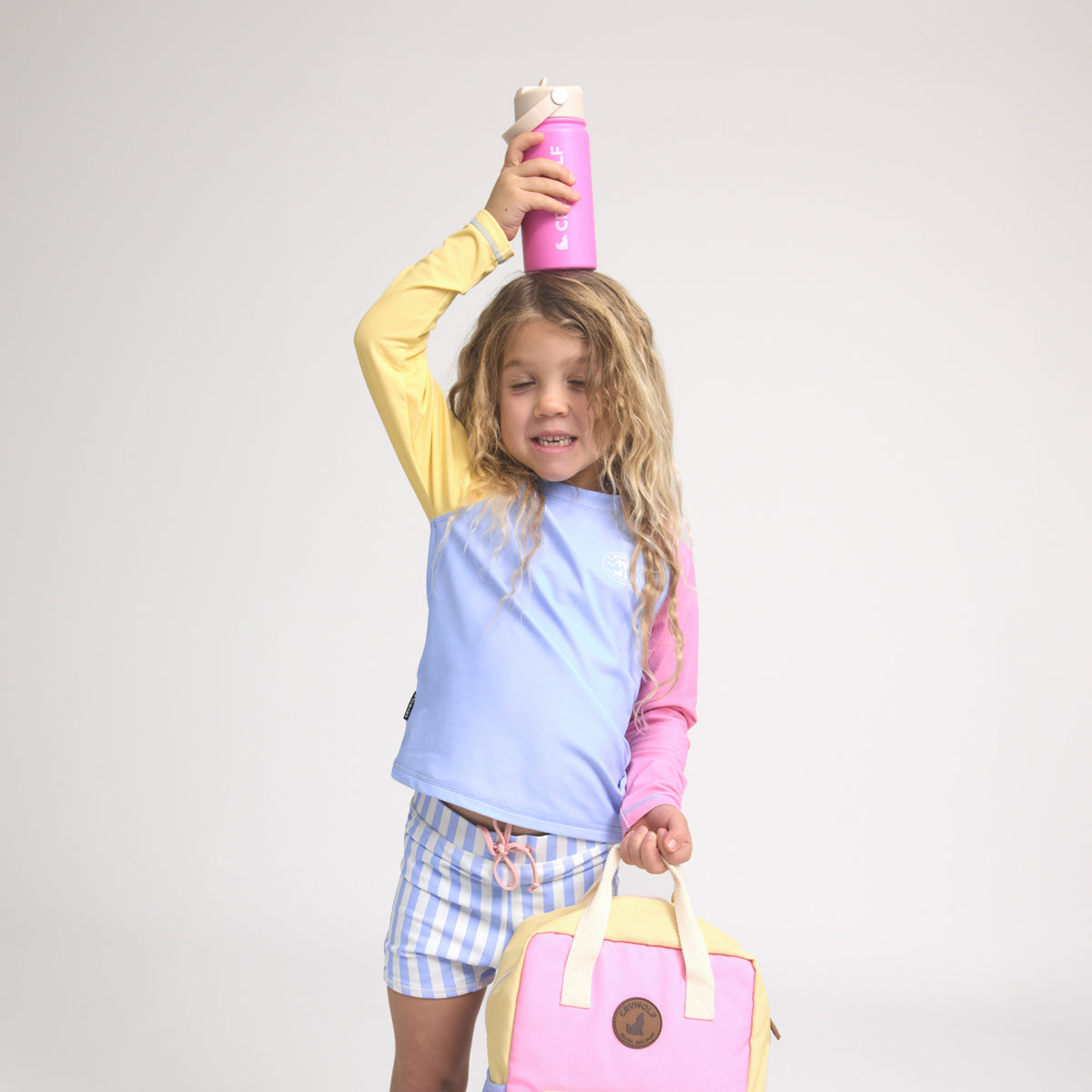 Crywolf Drink Bottle Candy Pink