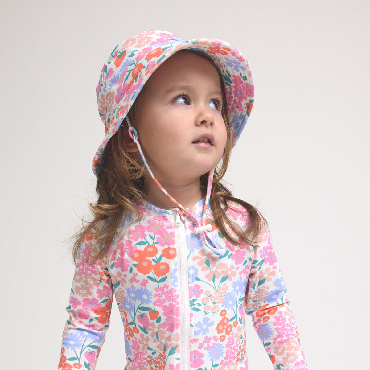 Crywolf Swim Bucket Hat Berry Garden