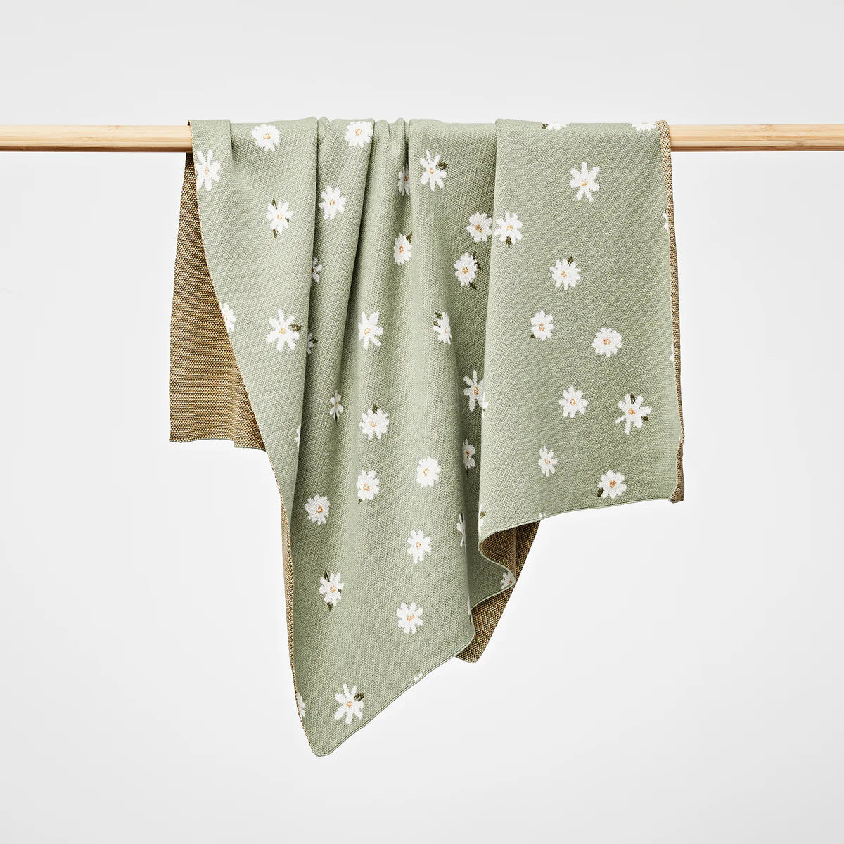 Over the Dandelions Daisy Organic Blanket Thyme