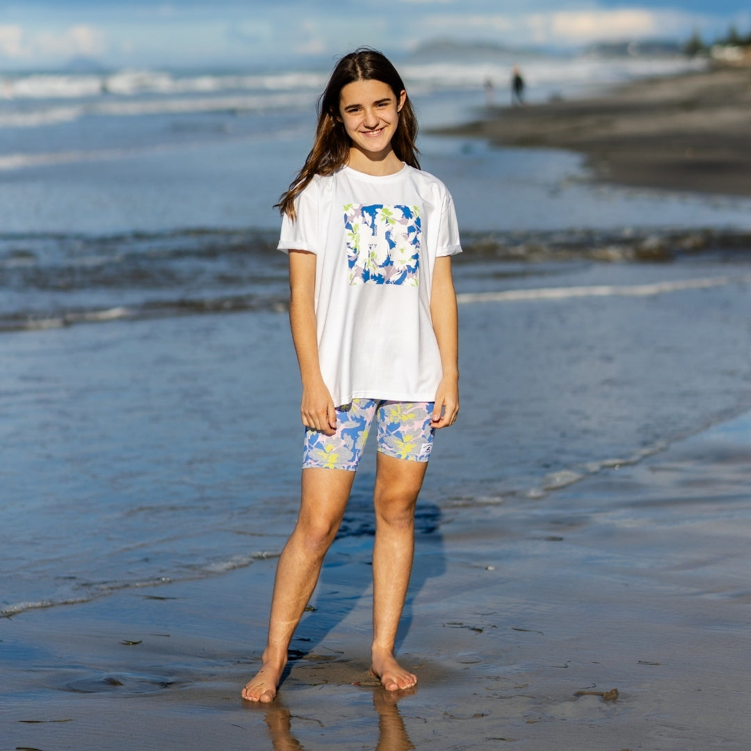 Hello Stranger Island Vibes Bailey Short Sleeve Tee White