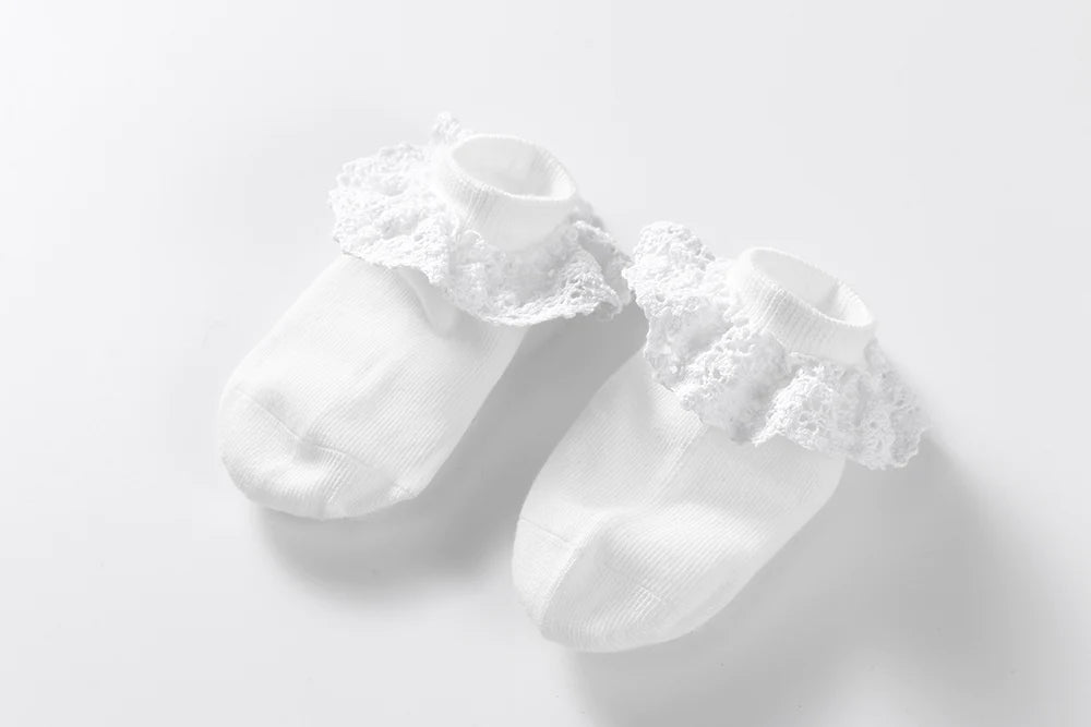 maMer Amelia Socks With Lace - White