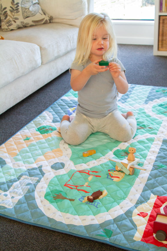 Zazi Messy Mat Tiny Town