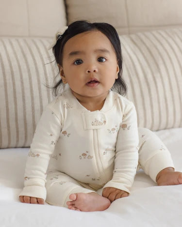 Quincy Mae Zip Long Sleeve Sleeper Bunnies
