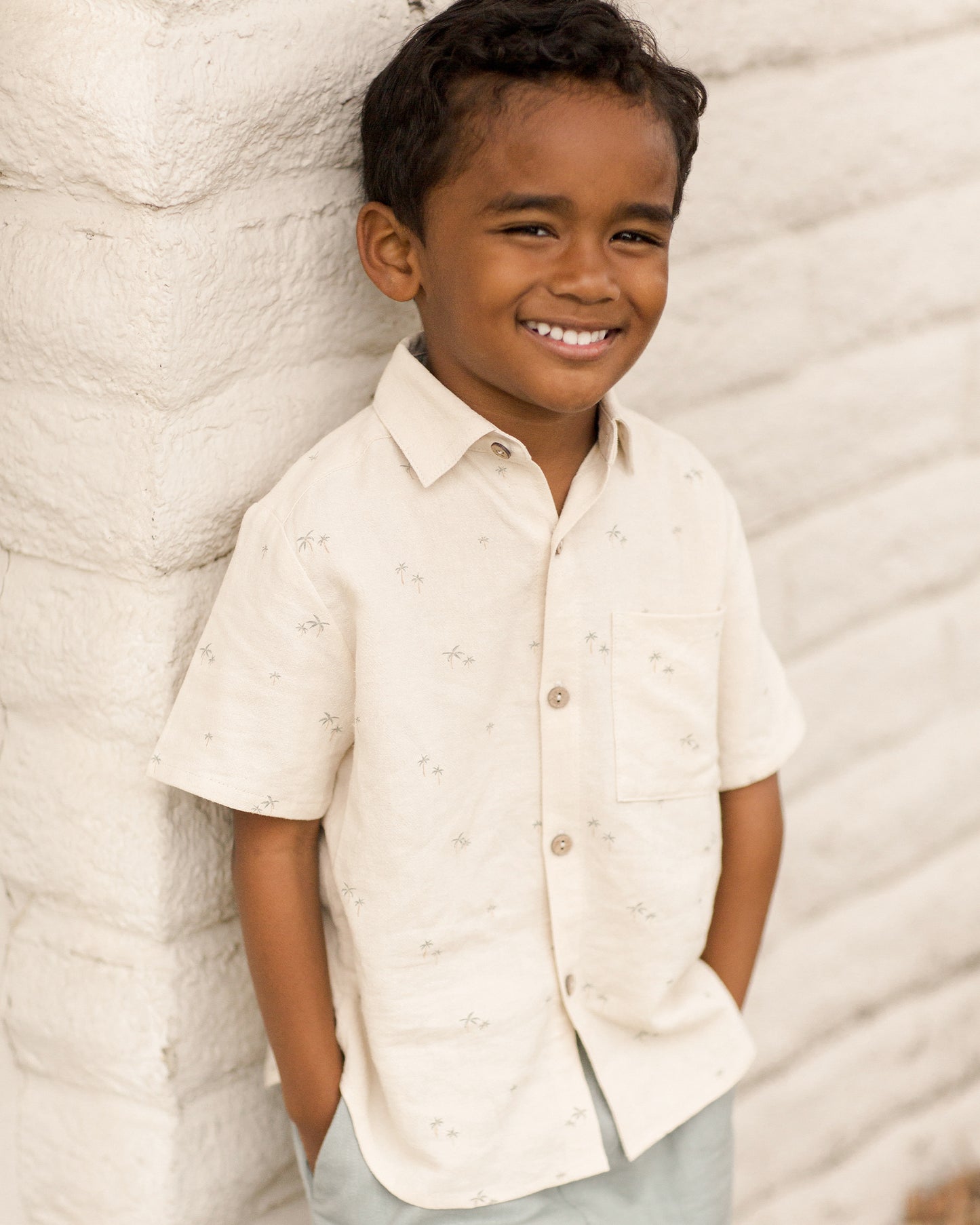 Rylee & Cru Collared Short Sleeve Shirt Natural Palms