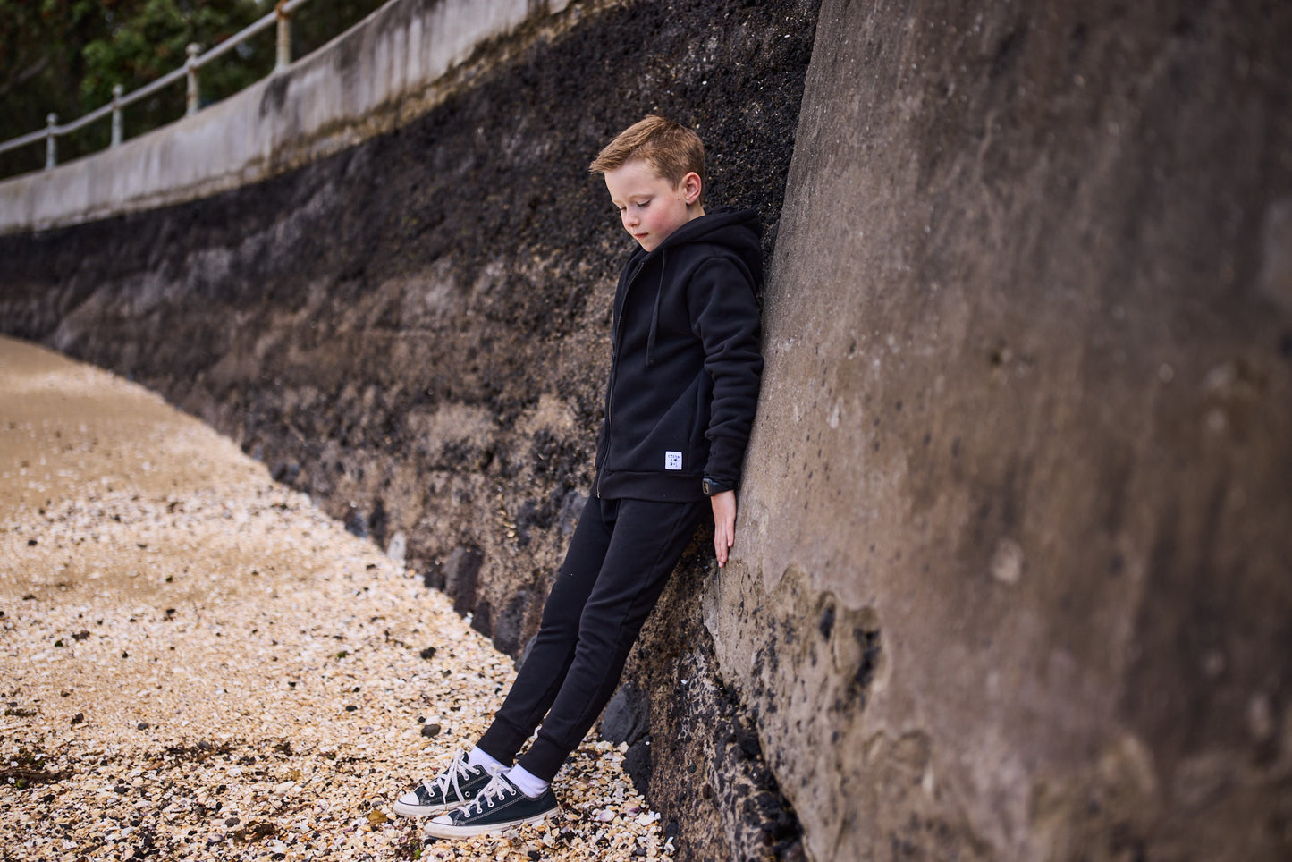 Radicool Tribe Zip Hood in Black