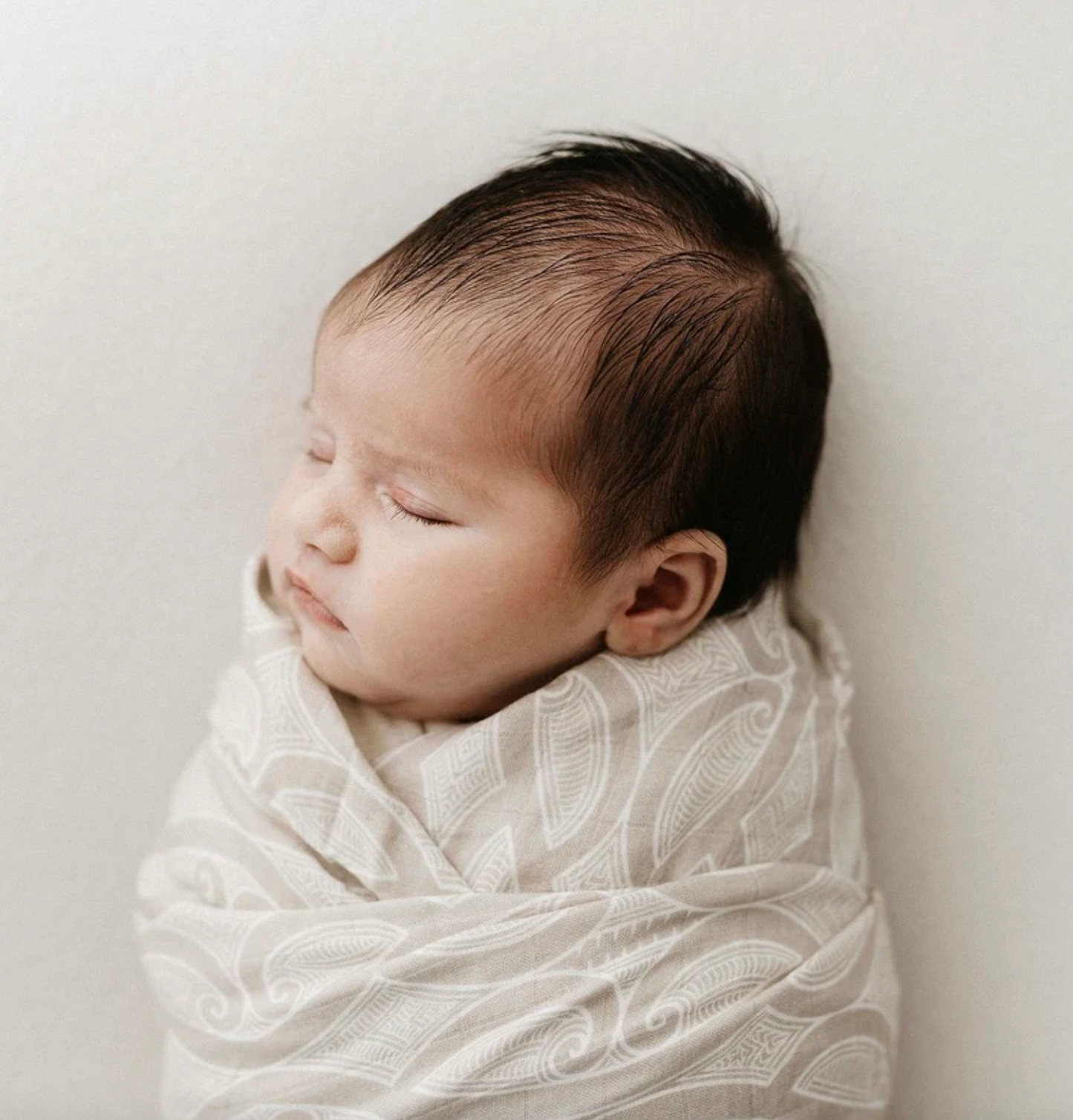 Bo & Ko Te Pātiki Wrap Pumice Stone