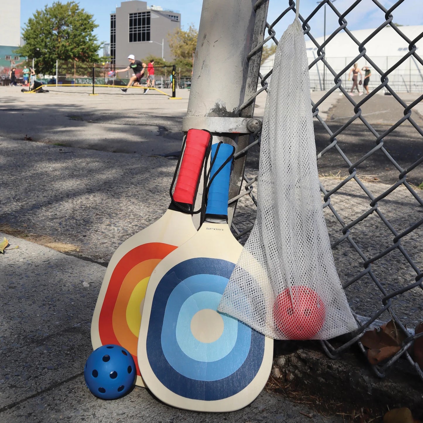 Kikkerland Design Pickleball