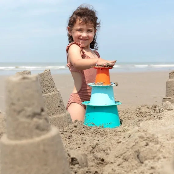 Quut Alto Stackable Sandcastle Green | Blue | Orange