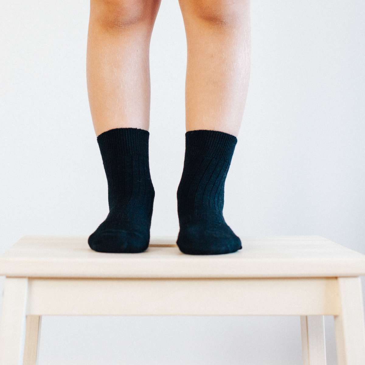 Lamington Child Merino Crew Socks Black